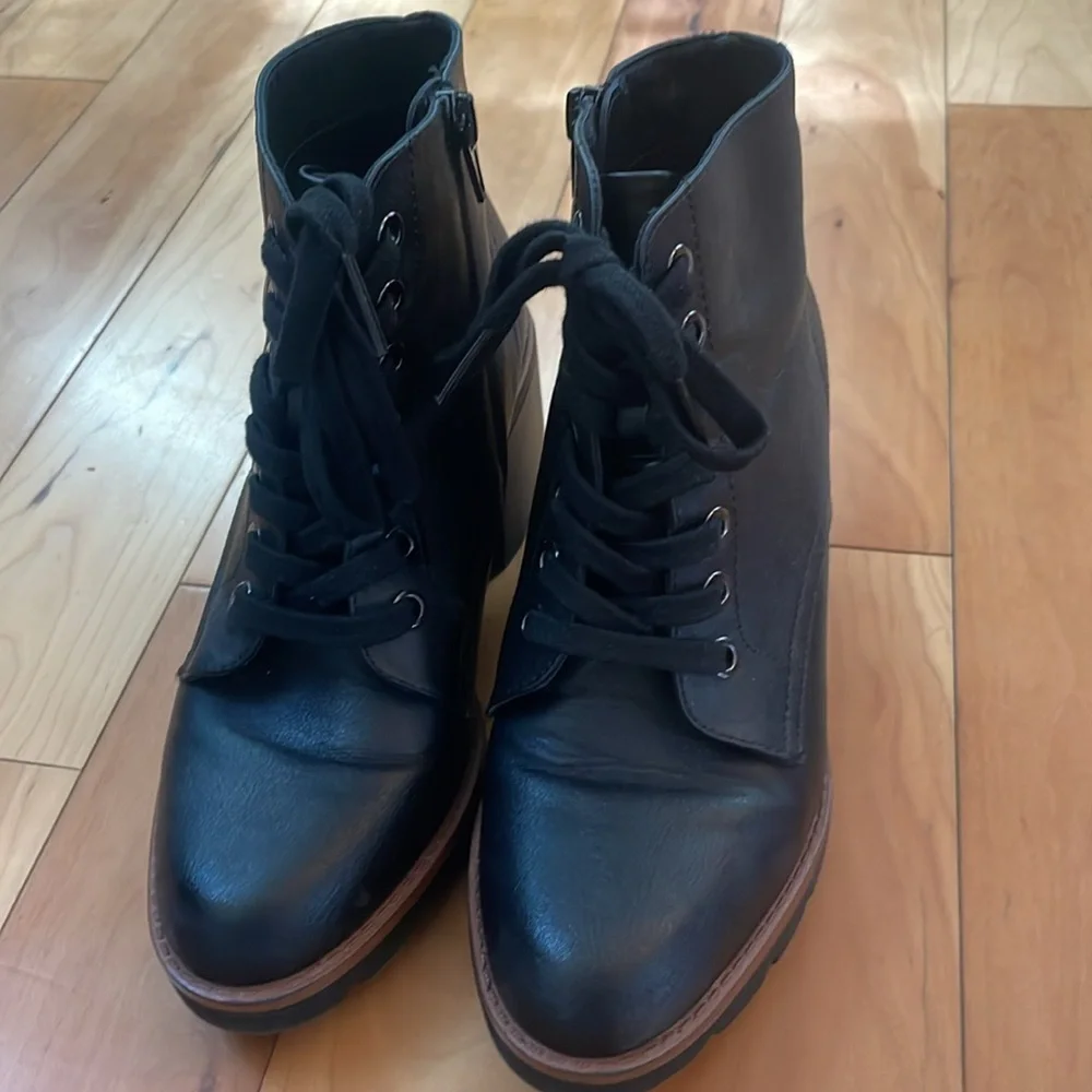 Naturalizer black boots - Picture 5 of 9